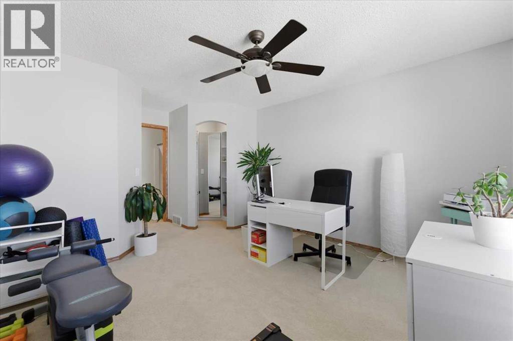 132 Covebrook Close Ne, Calgary, Alberta  T3K 6J5 - Photo 12 - A2313490