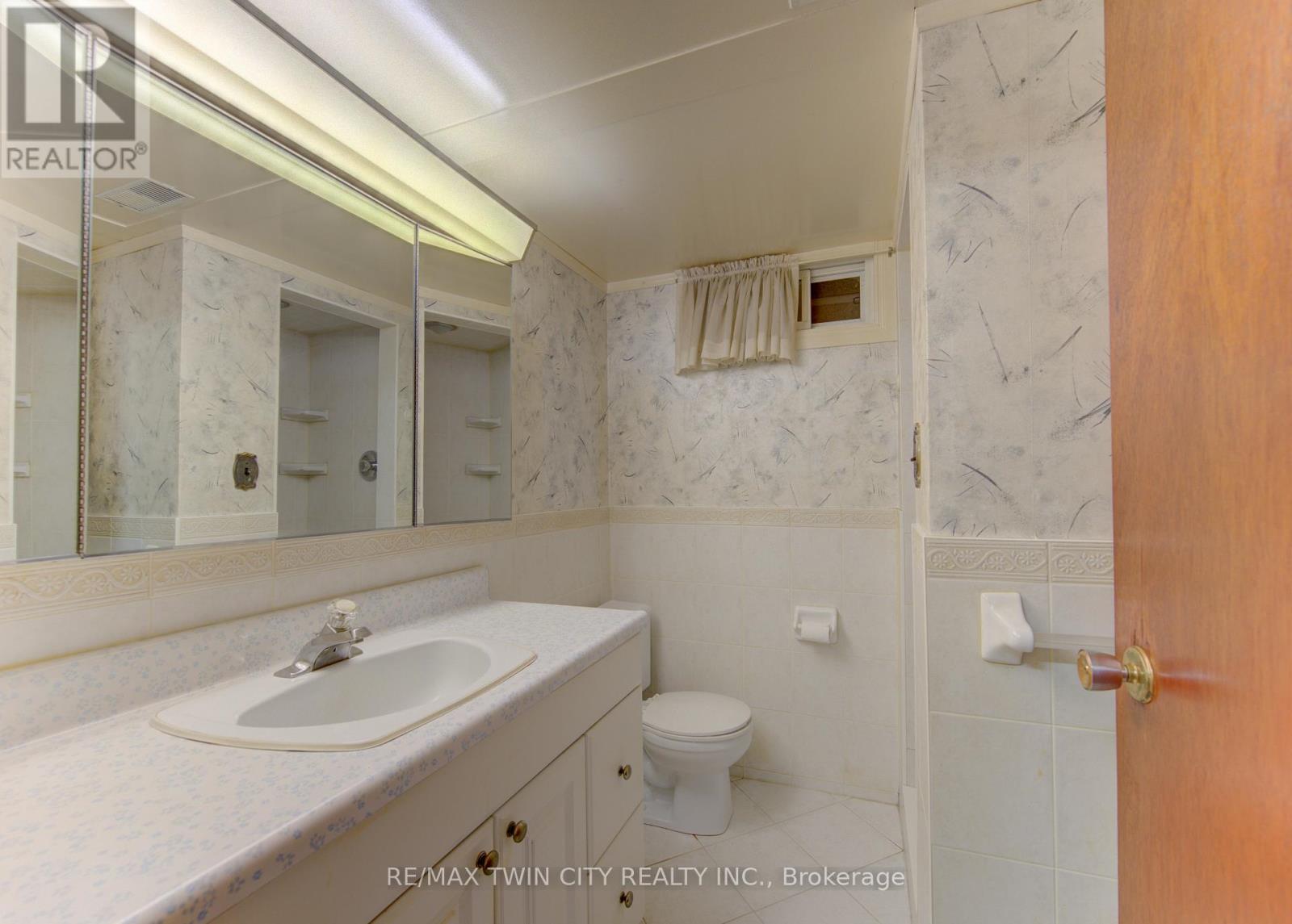 209 Dixie Crescent, Waterloo, Ontario  N2J 3K9 - Photo 26 - X13447076