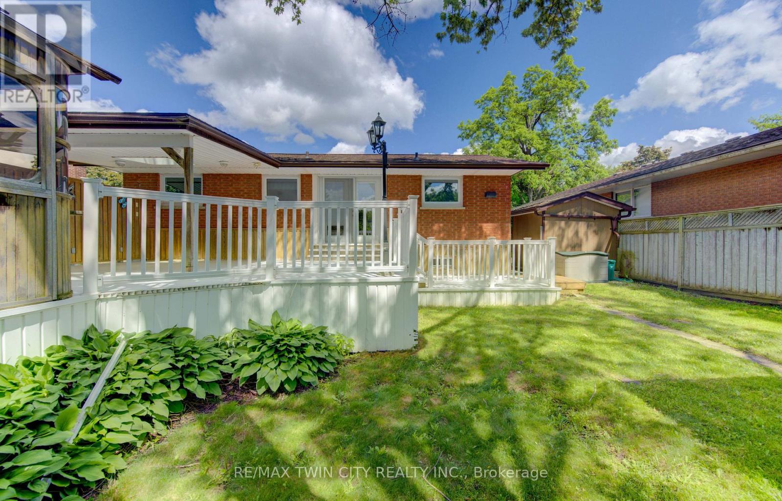 209 Dixie Crescent, Waterloo, Ontario  N2J 3K9 - Photo 34 - X13447076
