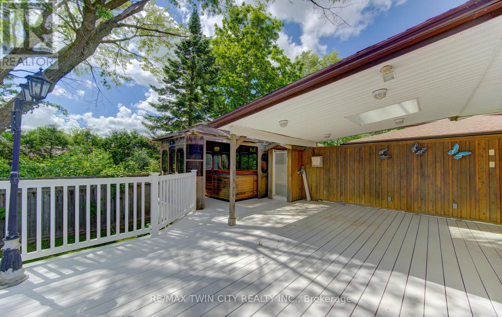 209 Dixie Crescent, Waterloo, Ontario  N2J 3K9 - Photo 40 - X13447076
