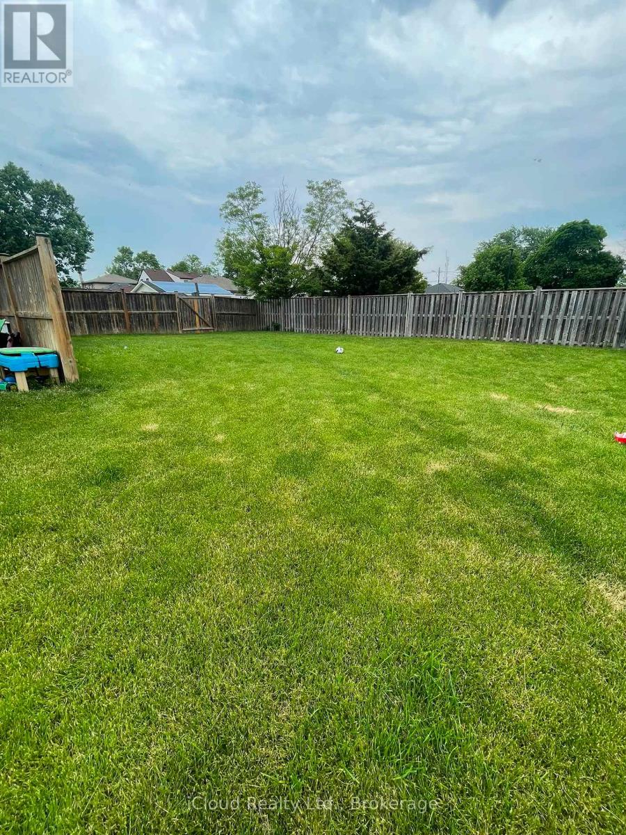 256 - 100 Brownleigh Avenue, Welland, Ontario  L3B 5V8 - Photo 22 - X13447084