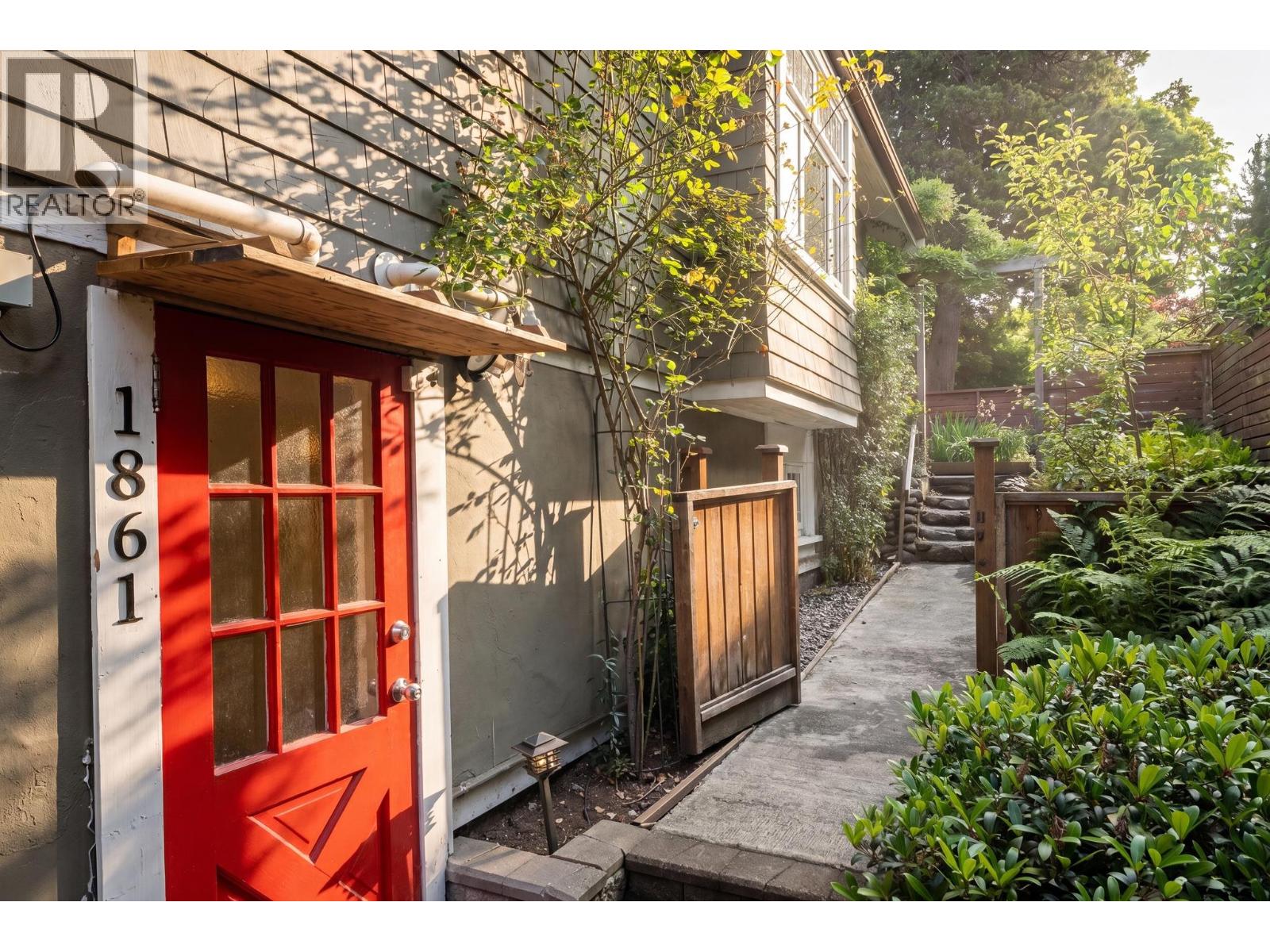 1859 Semlin Drive, Vancouver, British Columbia  V5N 4P9 - Photo 33 - R3135923