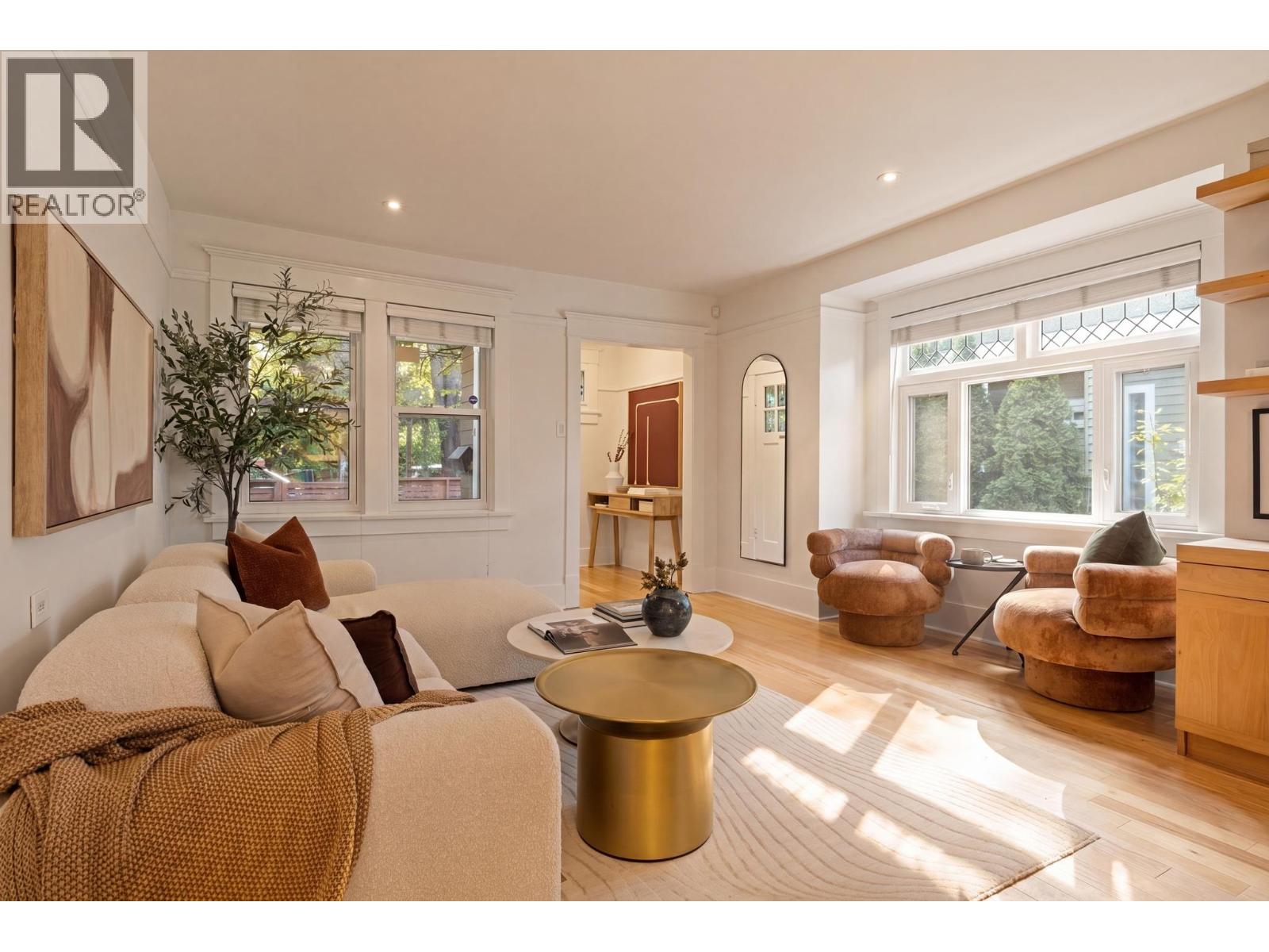 1859 Semlin Drive, Vancouver, British Columbia  V5N 4P9 - Photo 6 - R3135923