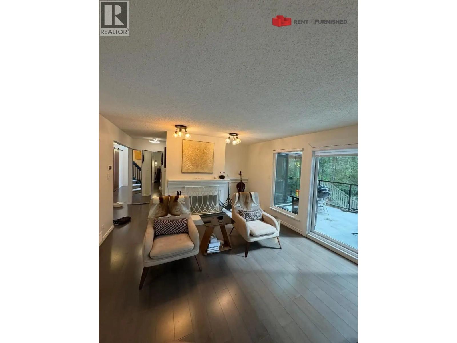 5620 Larson Place, Vancouver, British Columbia  V7W 1S4 - Photo 4 - R3135929
