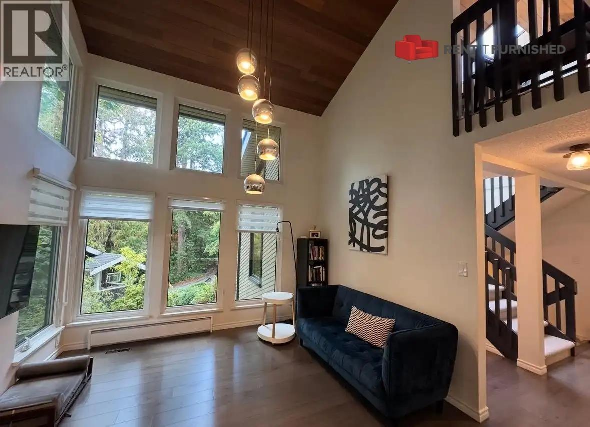 5620 Larson Place, Vancouver, British Columbia  V7W 1S4 - Photo 8 - R3135929
