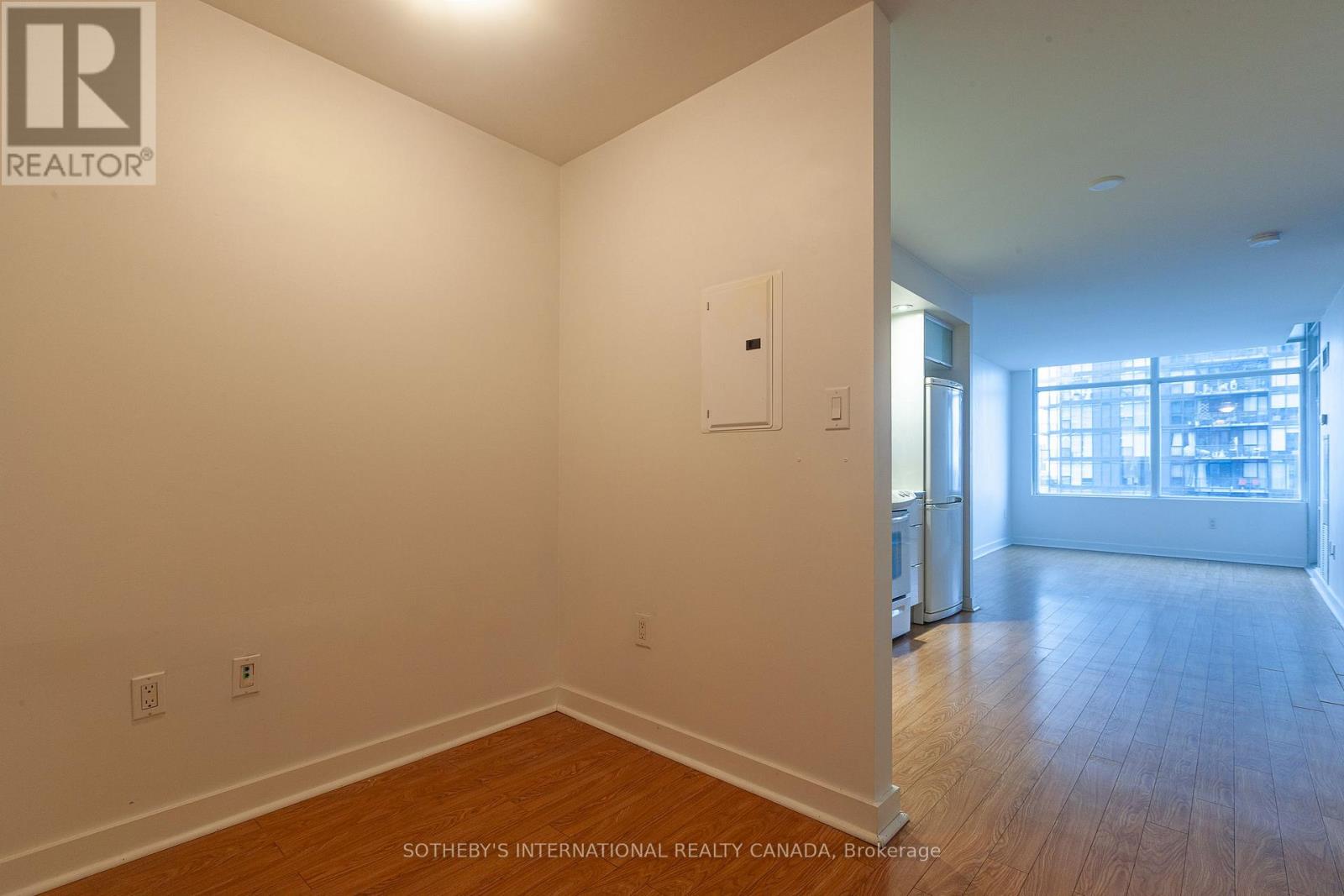 3011 - 25 Telegram Mews, Toronto, Ontario  M5V 3Z1 - Photo 10 - C13447240