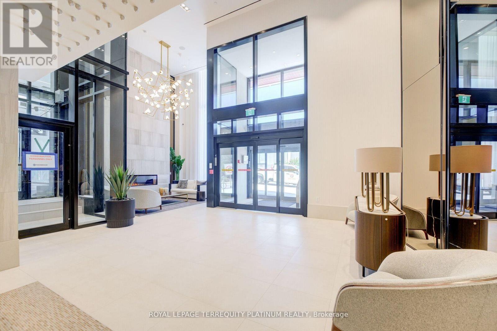 725 - 2020 Bathurst Street, Toronto, Ontario  M5P 0A6 - Photo 13 - C13447250