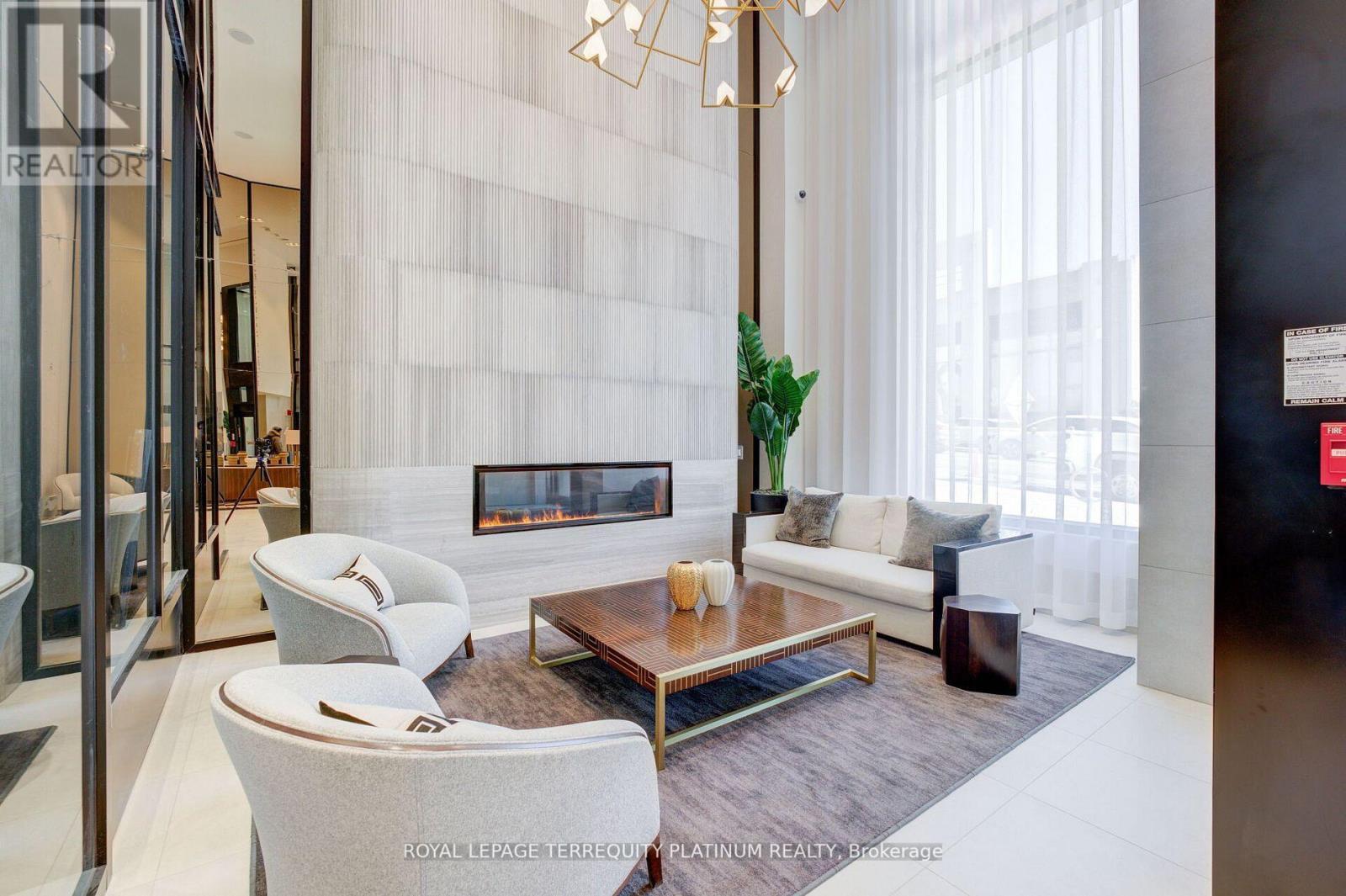 725 - 2020 Bathurst Street, Toronto, Ontario  M5P 0A6 - Photo 14 - C13447250