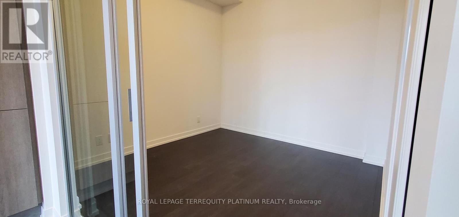 725 - 2020 Bathurst Street, Toronto, Ontario  M5P 0A6 - Photo 4 - C13447250