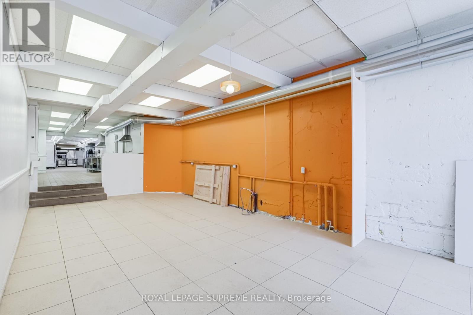 865 Bloor Street, Toronto (Palmerston-Little Italy), Ontario  M6G 3R4 - Photo 11 - C13447266