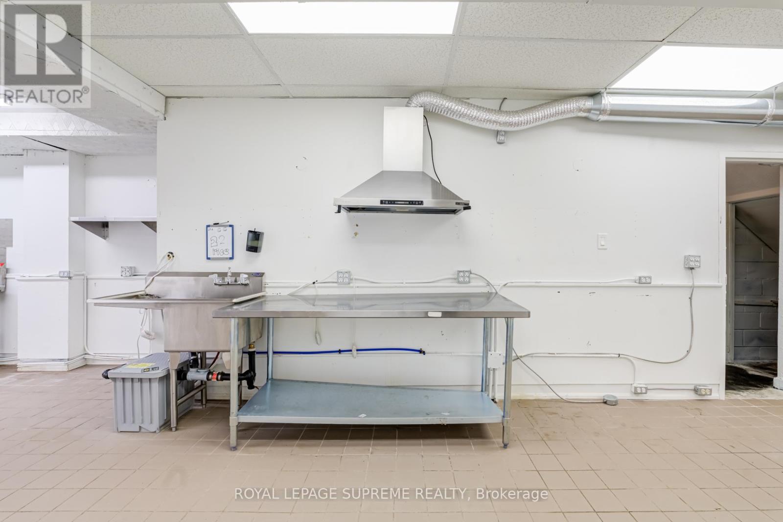 865 Bloor Street, Toronto (Palmerston-Little Italy), Ontario  M6G 3R4 - Photo 21 - C13447266