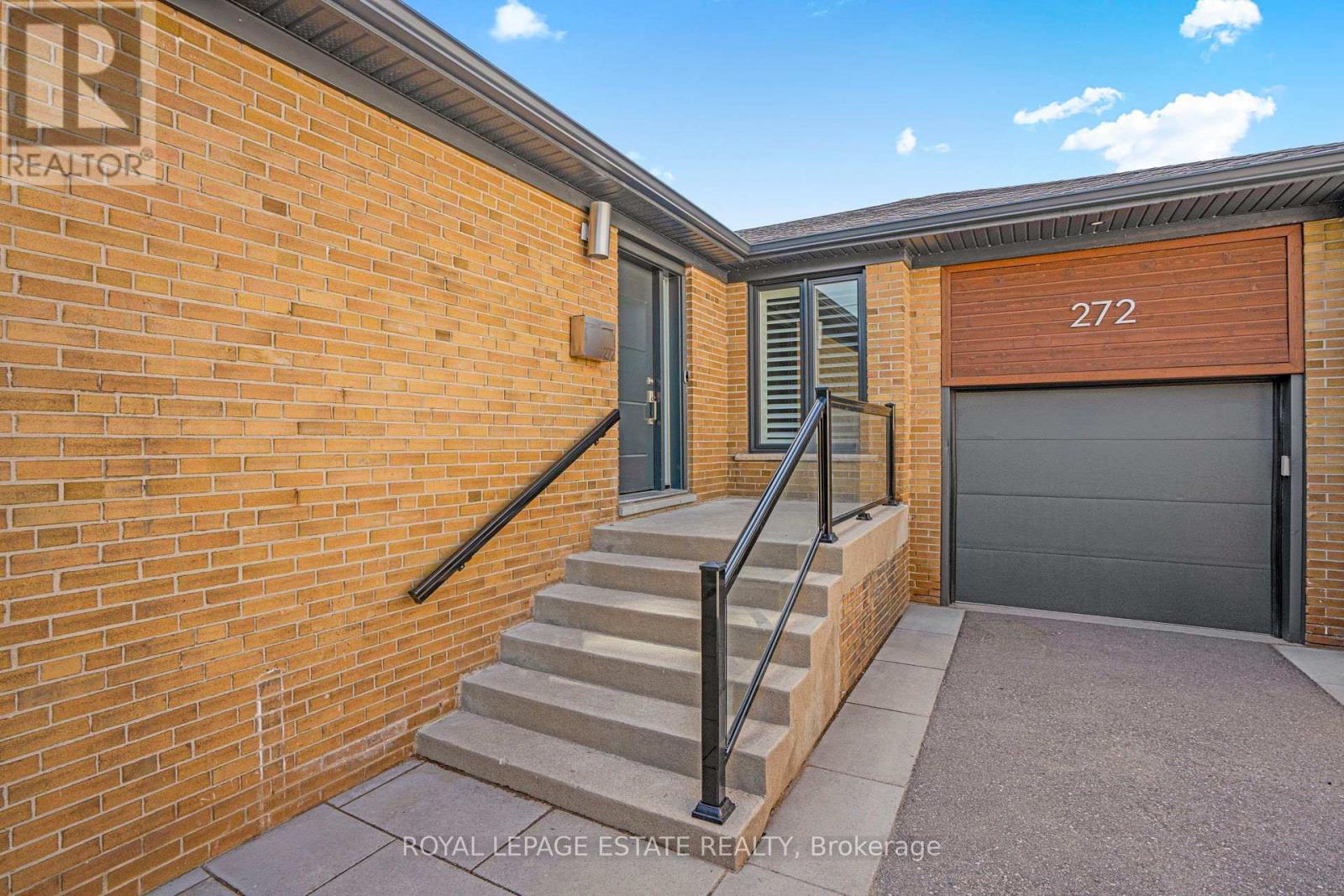 272 Searle Avenue, Toronto, Ontario  M3H 4C4 - Photo 2 - C13447280