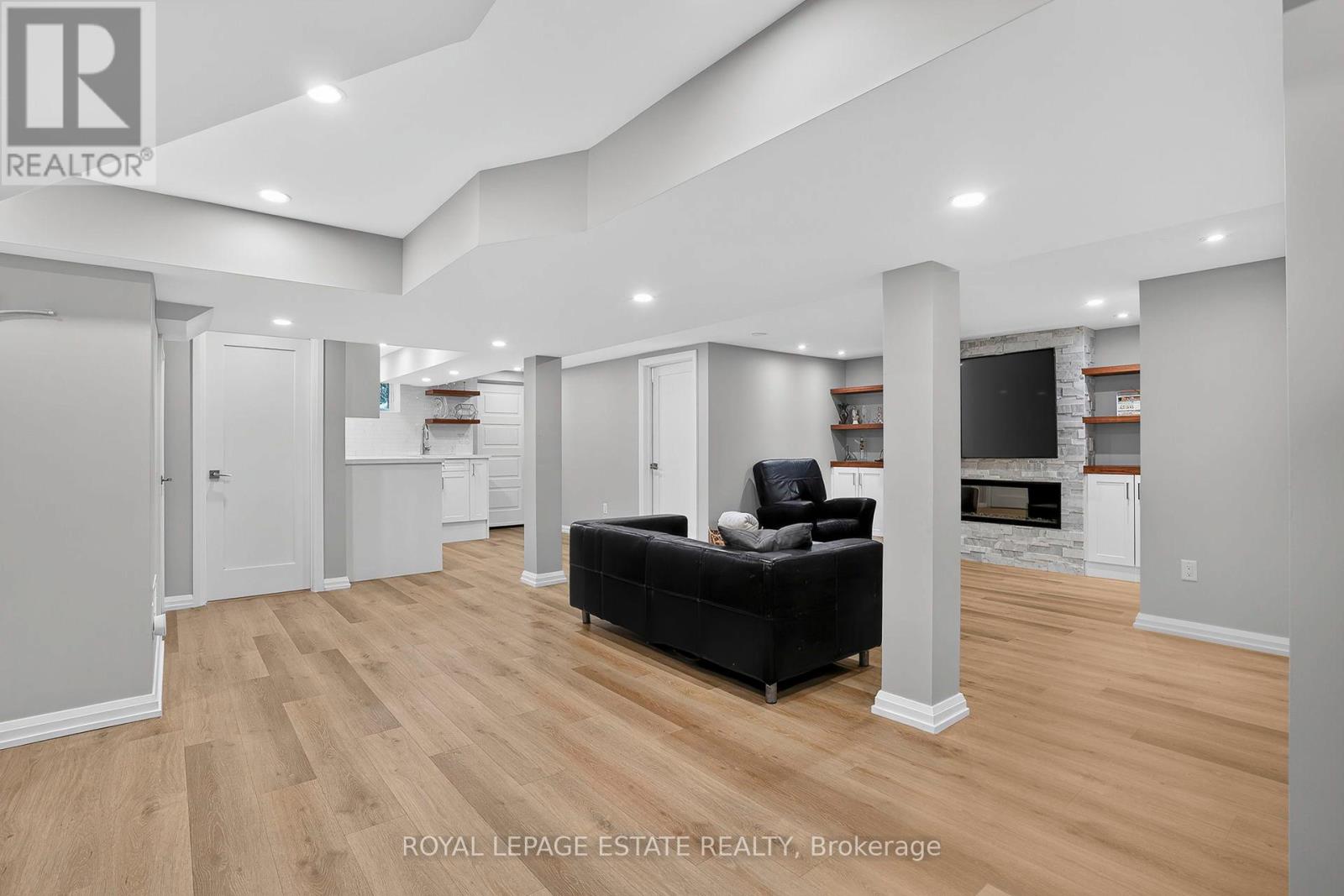 272 Searle Avenue, Toronto, Ontario  M3H 4C4 - Photo 22 - C13447280