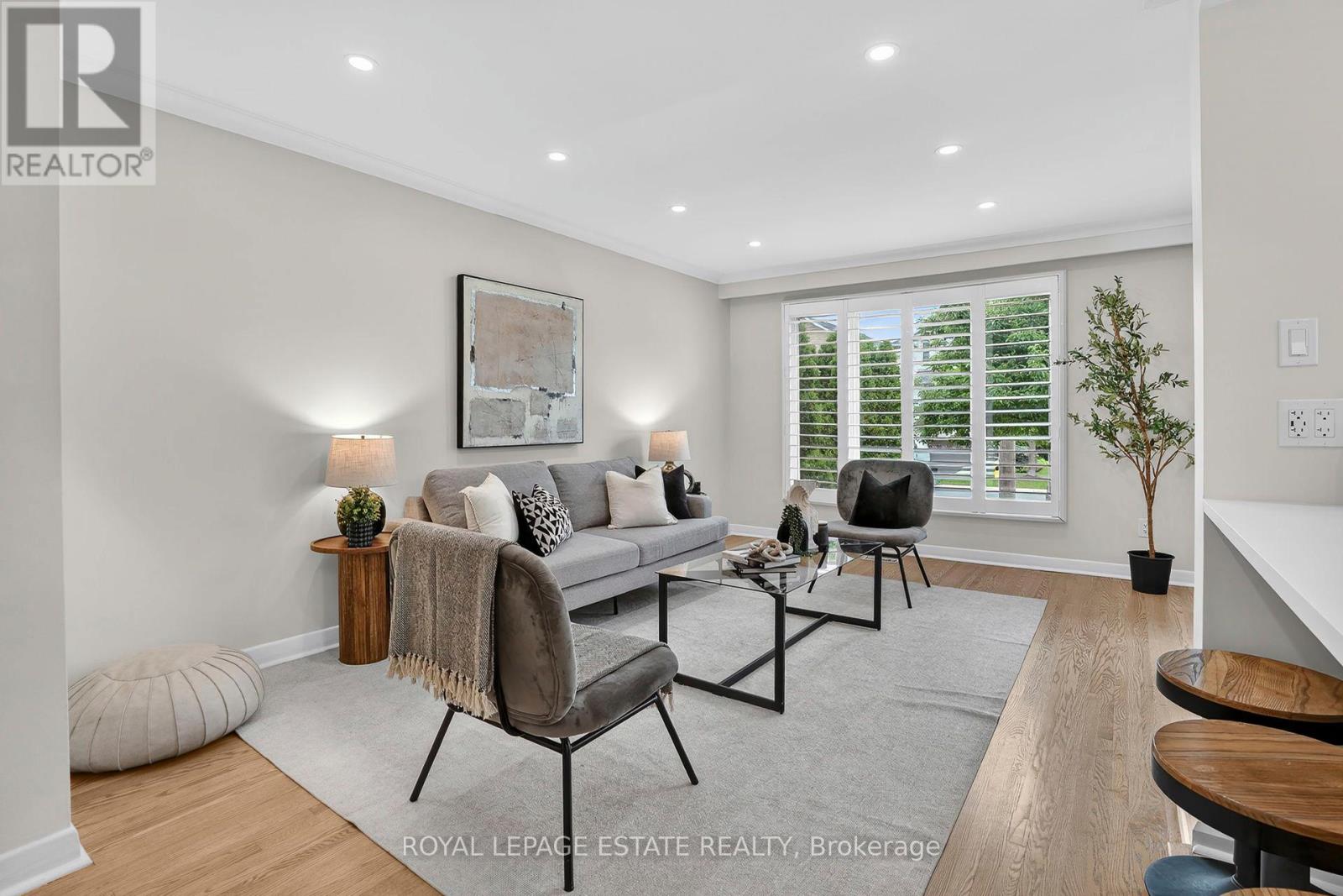 272 Searle Avenue, Toronto, Ontario  M3H 4C4 - Photo 4 - C13447280