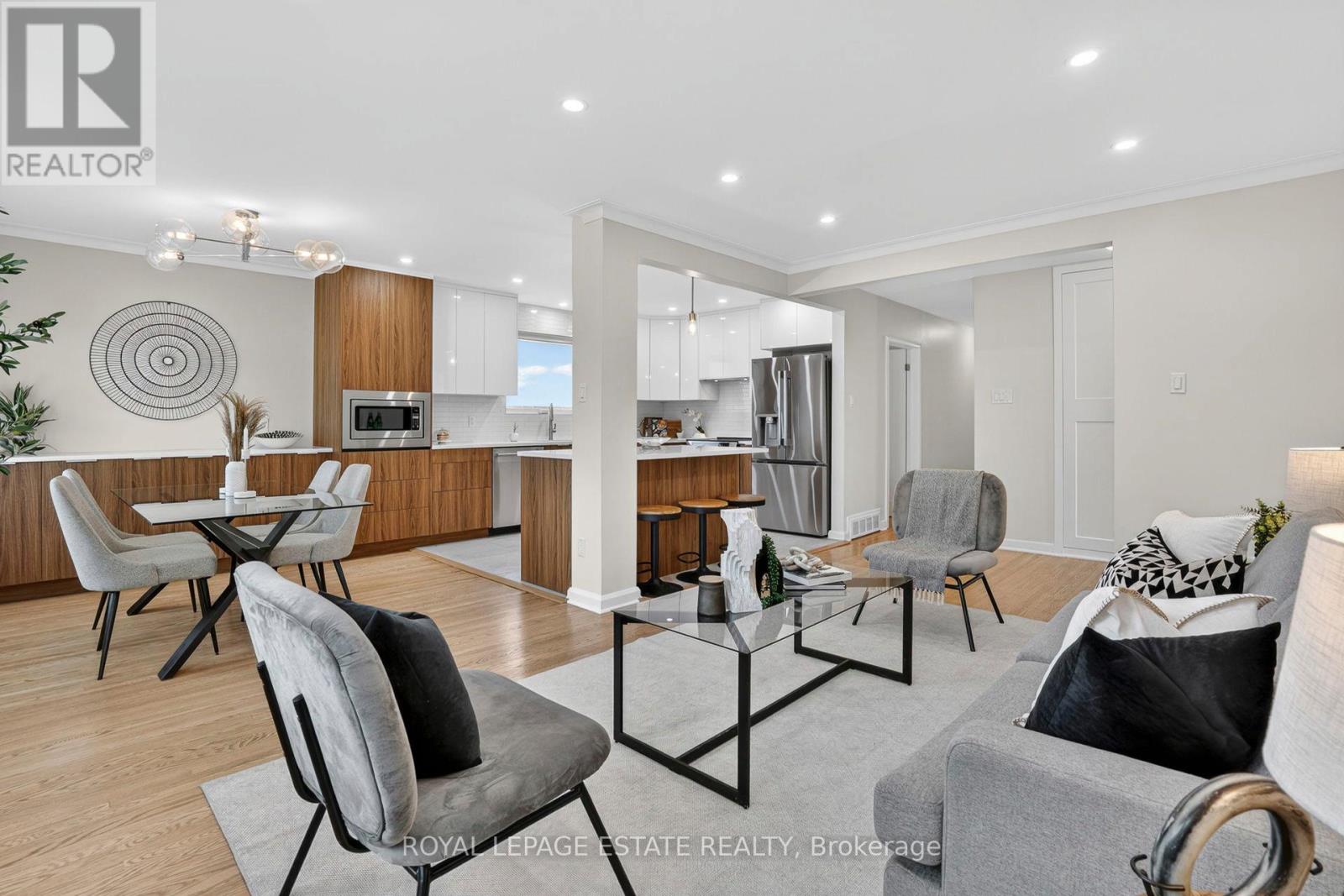 272 Searle Avenue, Toronto, Ontario  M3H 4C4 - Photo 6 - C13447280