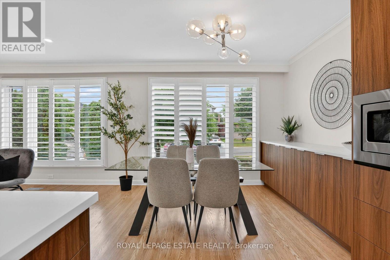 272 Searle Avenue, Toronto, Ontario  M3H 4C4 - Photo 9 - C13447280