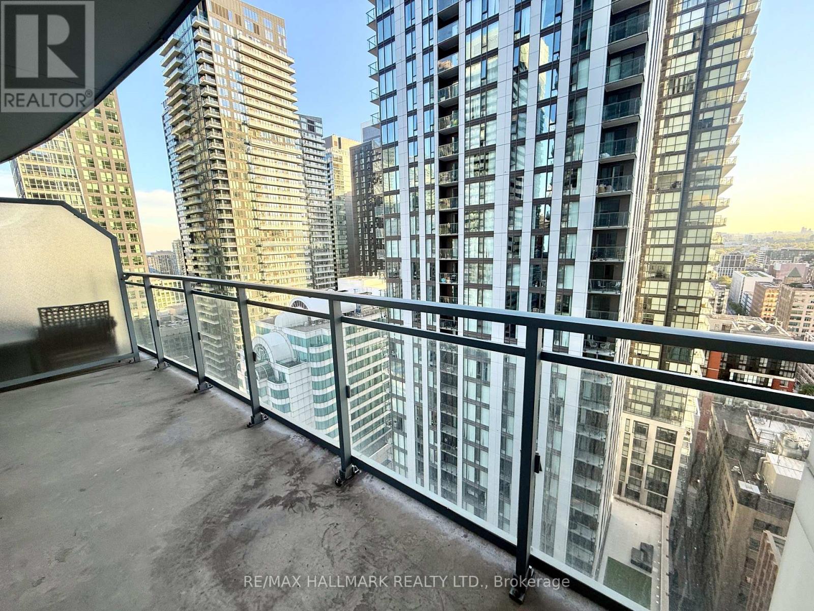 2501 - 21 Widmer Street, Toronto, Ontario  M5V 0B8 - Photo 13 - C13447310