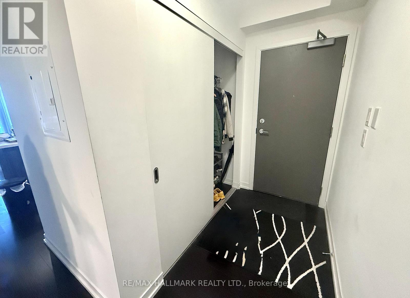 2501 - 21 Widmer Street, Toronto, Ontario  M5V 0B8 - Photo 14 - C13447310