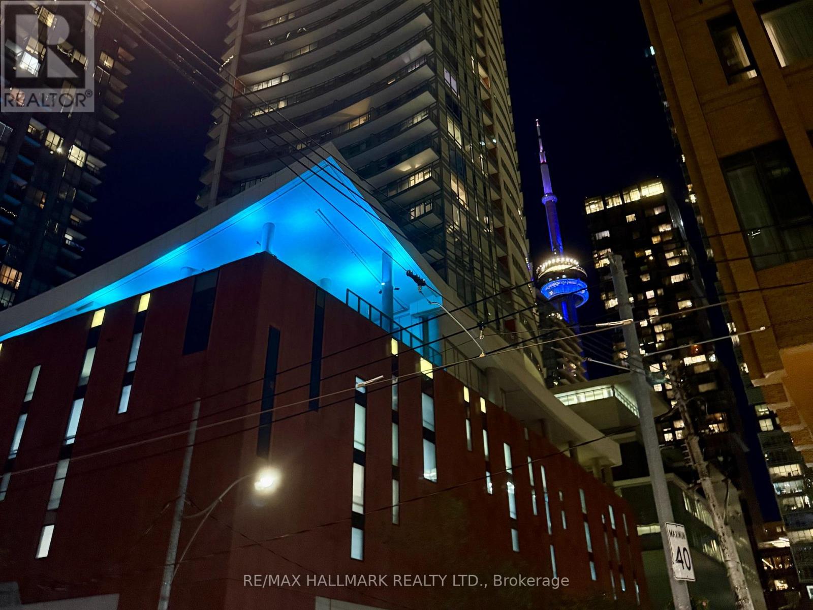 2501 - 21 Widmer Street, Toronto, Ontario  M5V 0B8 - Photo 2 - C13447310