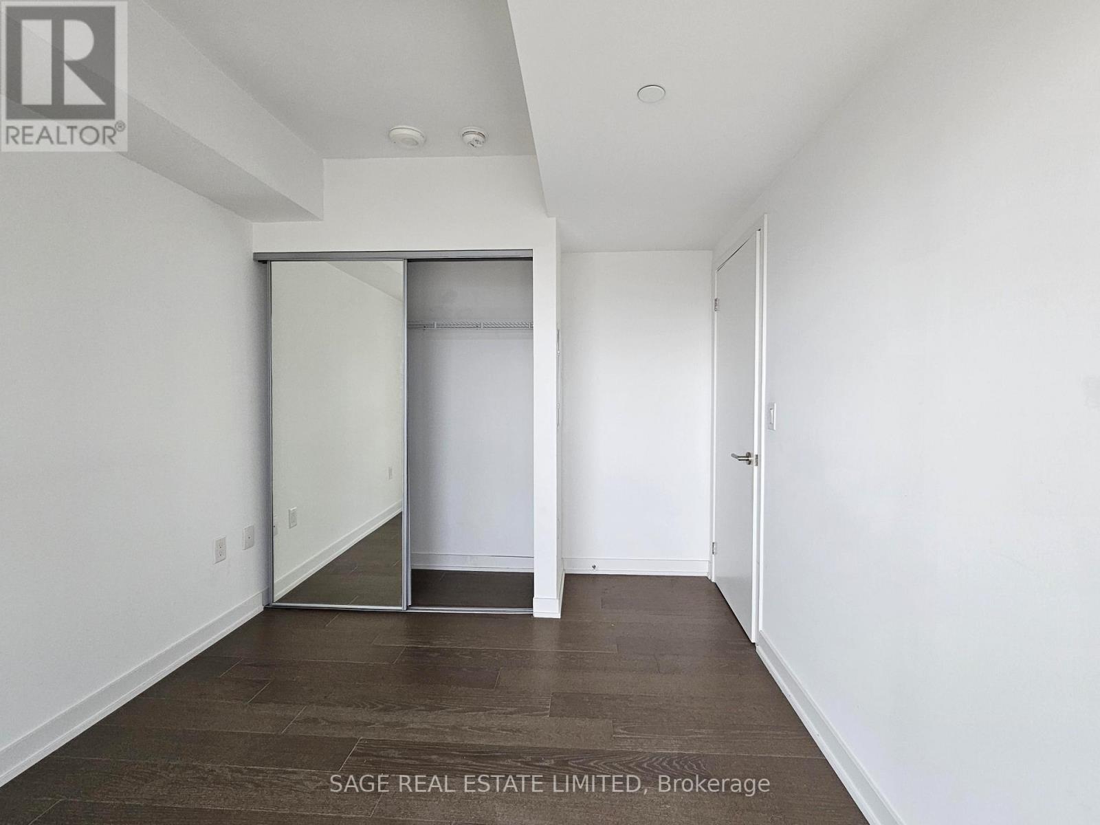1211 - 11 Wellesley Street W, Toronto (Bay Street Corridor), Ontario  M4Y 0G4 - Photo 10 - C13447318