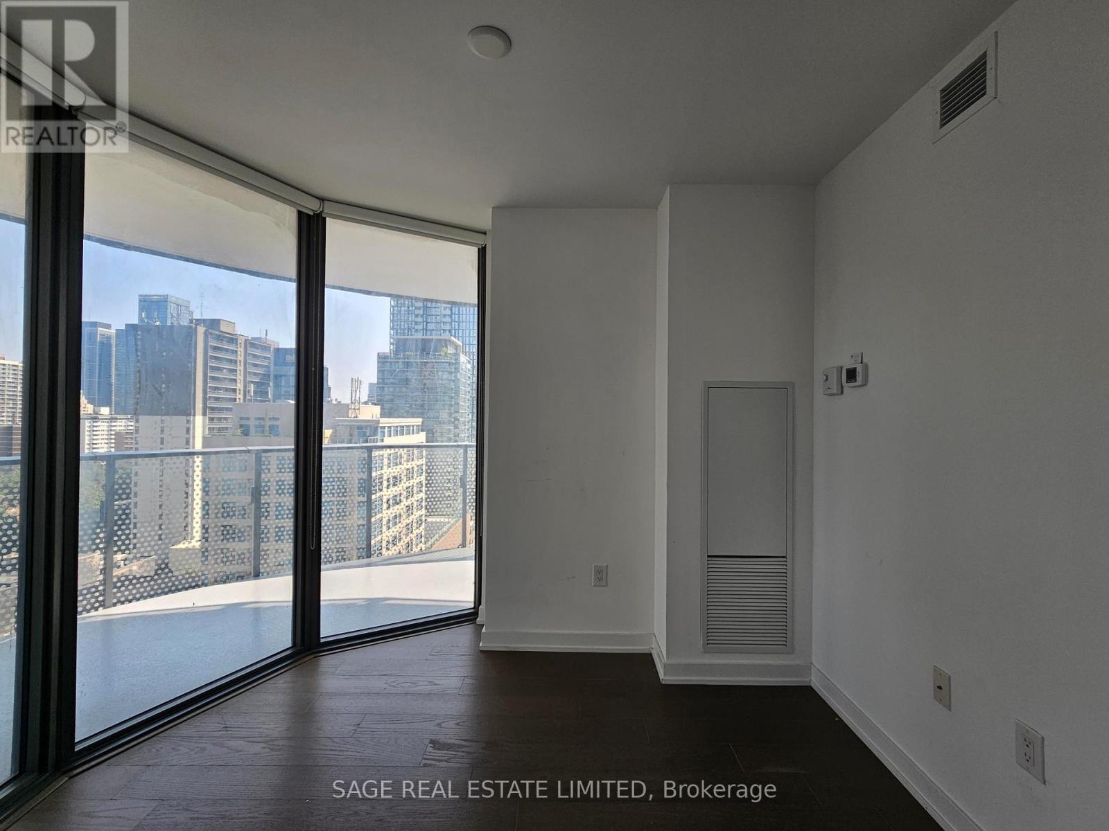 1211 - 11 Wellesley Street W, Toronto (Bay Street Corridor), Ontario  M4Y 0G4 - Photo 11 - C13447318