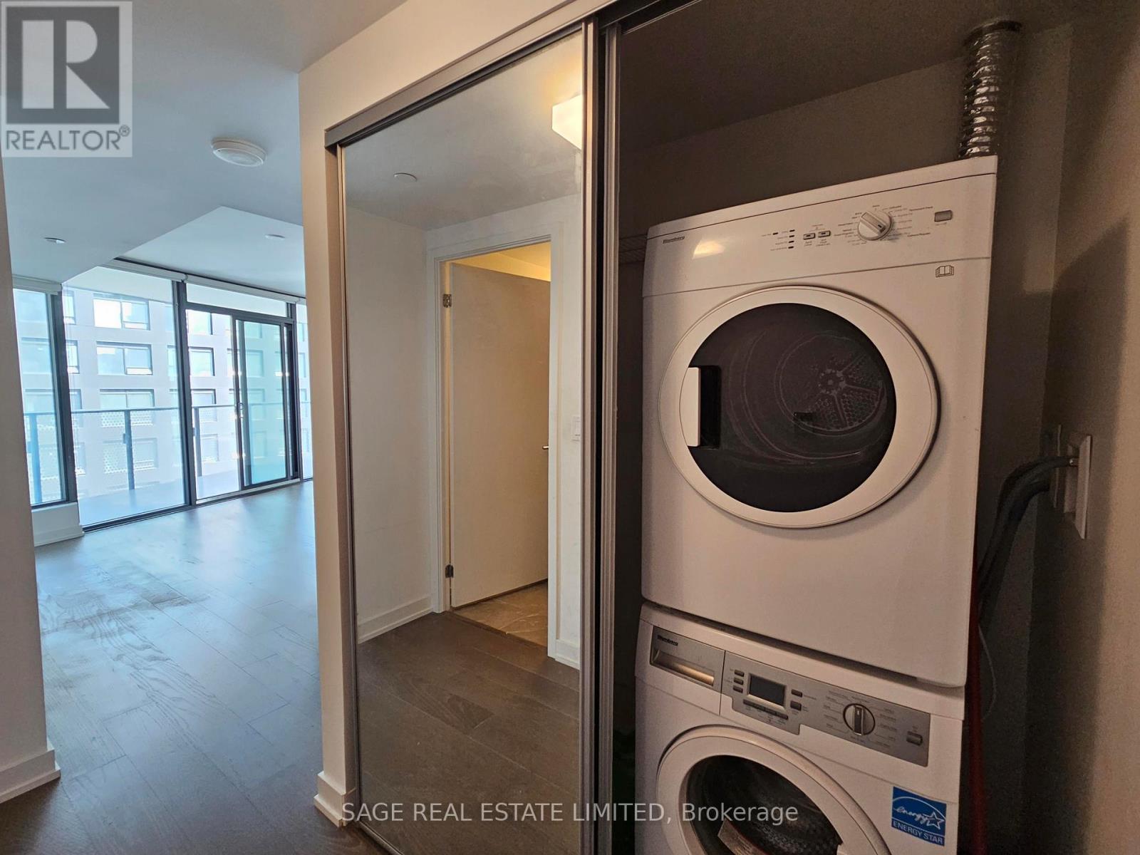 1211 - 11 Wellesley Street W, Toronto (Bay Street Corridor), Ontario  M4Y 0G4 - Photo 13 - C13447318