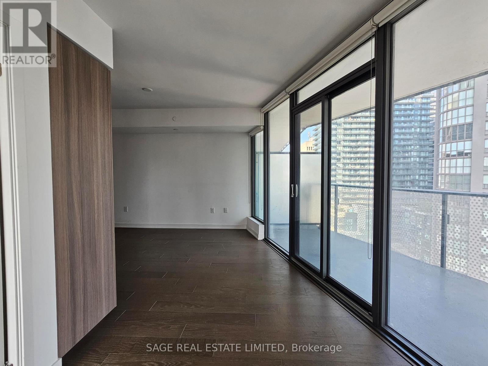 1211 - 11 Wellesley Street W, Toronto (Bay Street Corridor), Ontario  M4Y 0G4 - Photo 8 - C13447318