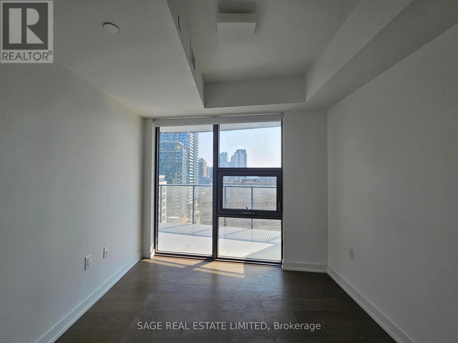 1211 - 11 Wellesley Street W, Toronto (Bay Street Corridor), Ontario  M4Y 0G4 - Photo 9 - C13447318