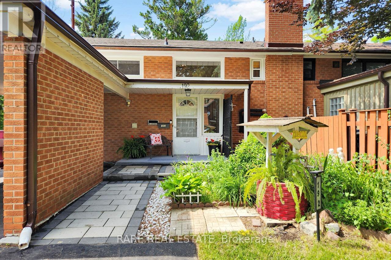 192 Three Valleys Drive, Toronto, Ontario  M3A 3L8 - Photo 2 - C13447346