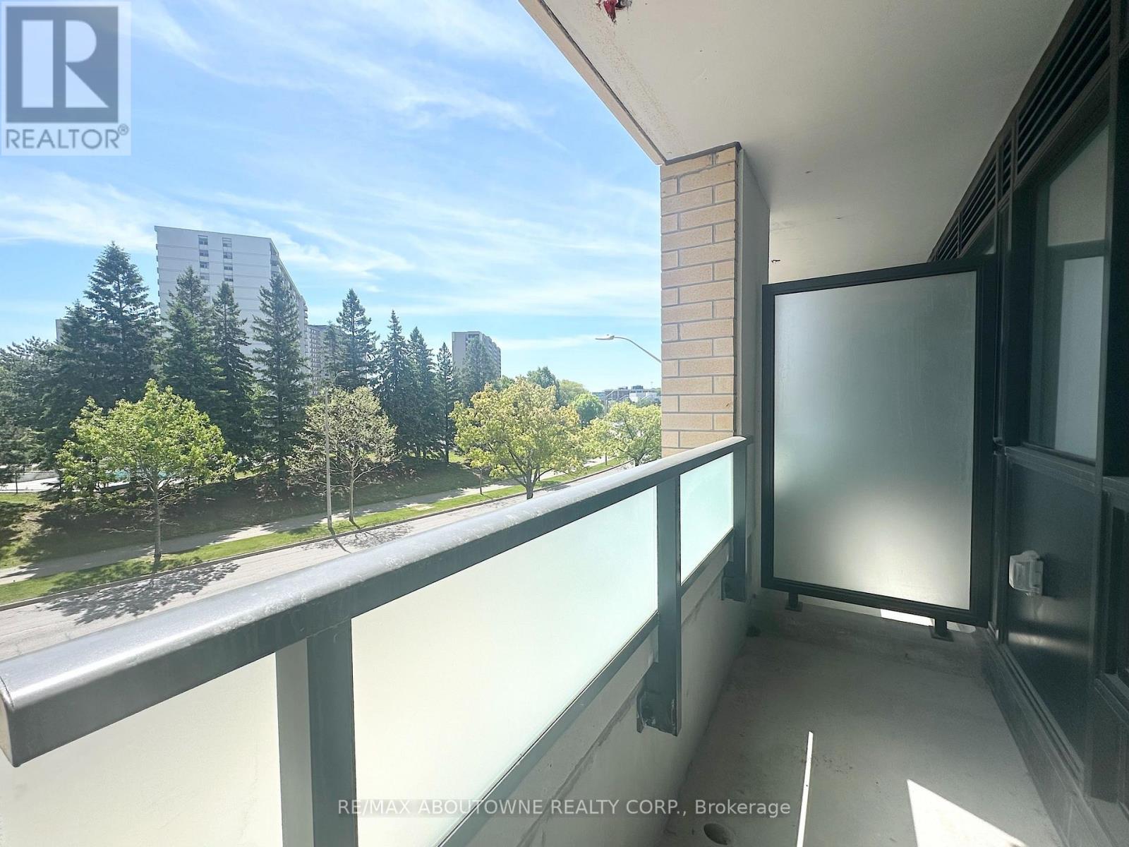307 - 2 River Plate Street, Ajax, Ontario  L1S 0G6 - Photo 8 - E13232362