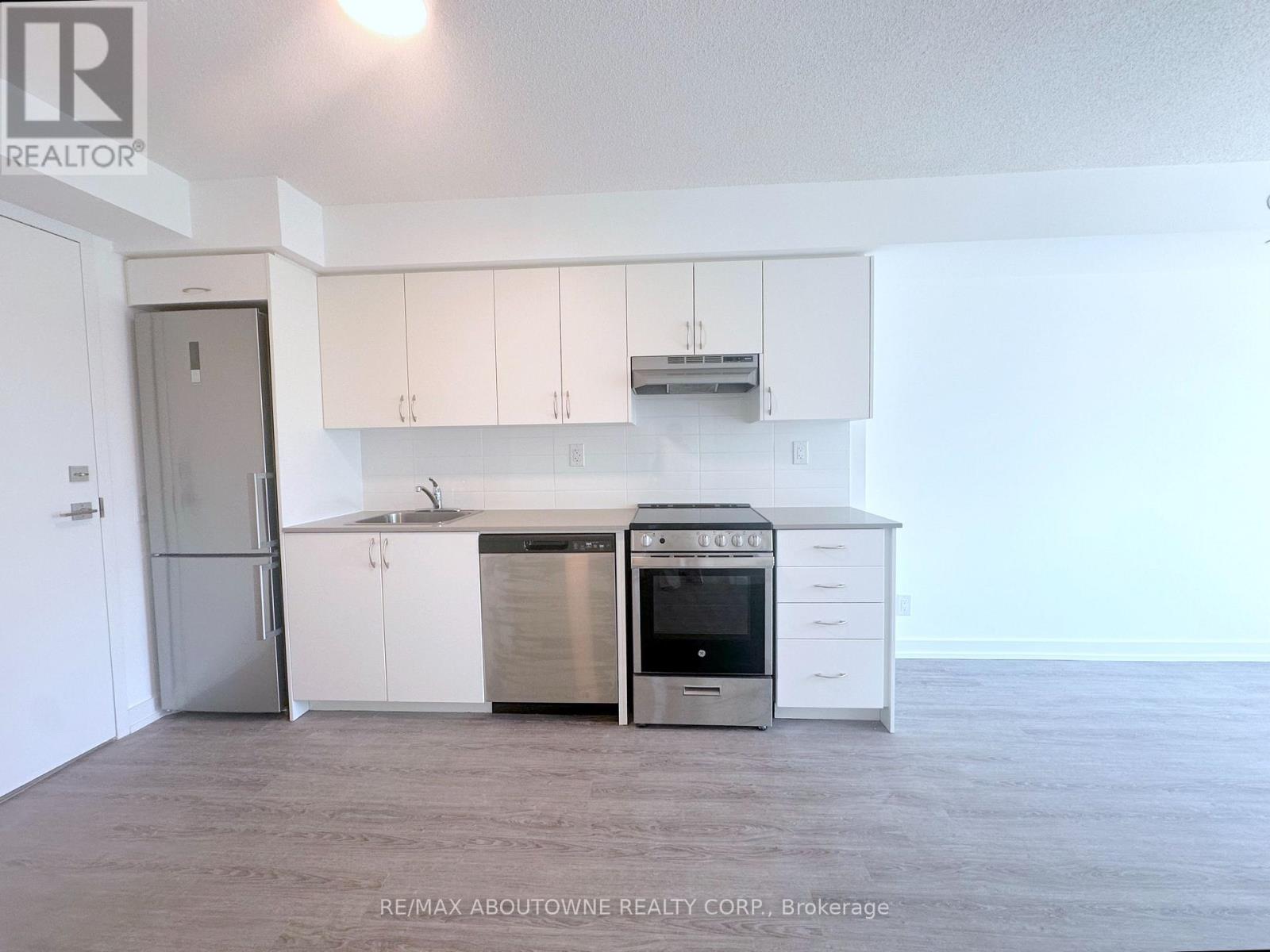307 - 2 River Plate Street, Ajax, Ontario  L1S 0G6 - Photo 3 - E13232362