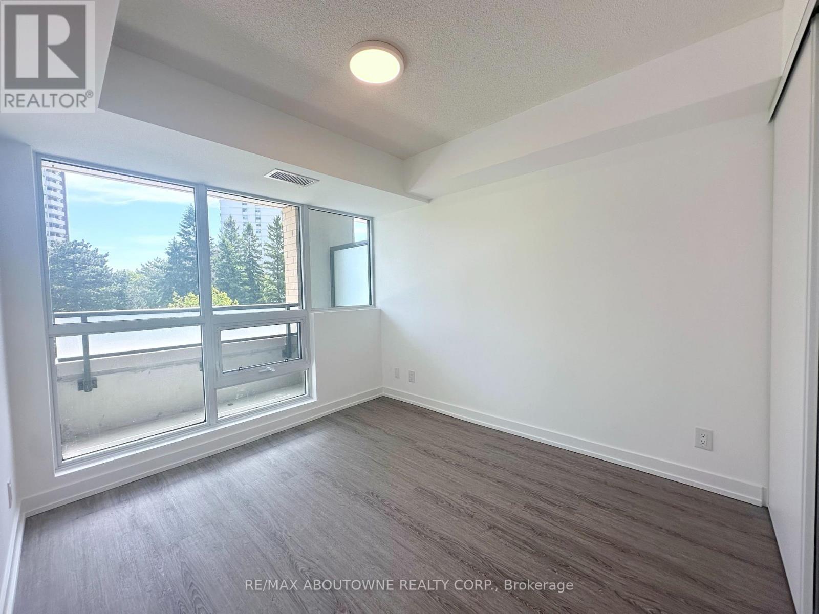 307 - 2 River Plate Street, Ajax, Ontario  L1S 0G6 - Photo 5 - E13232362