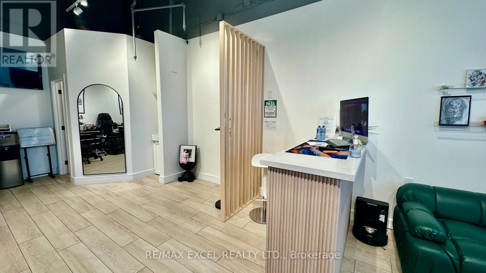 C107 - 3276 Midland Avenue, Toronto, Ontario M1V 0C8 - Photo 3 - E13447242