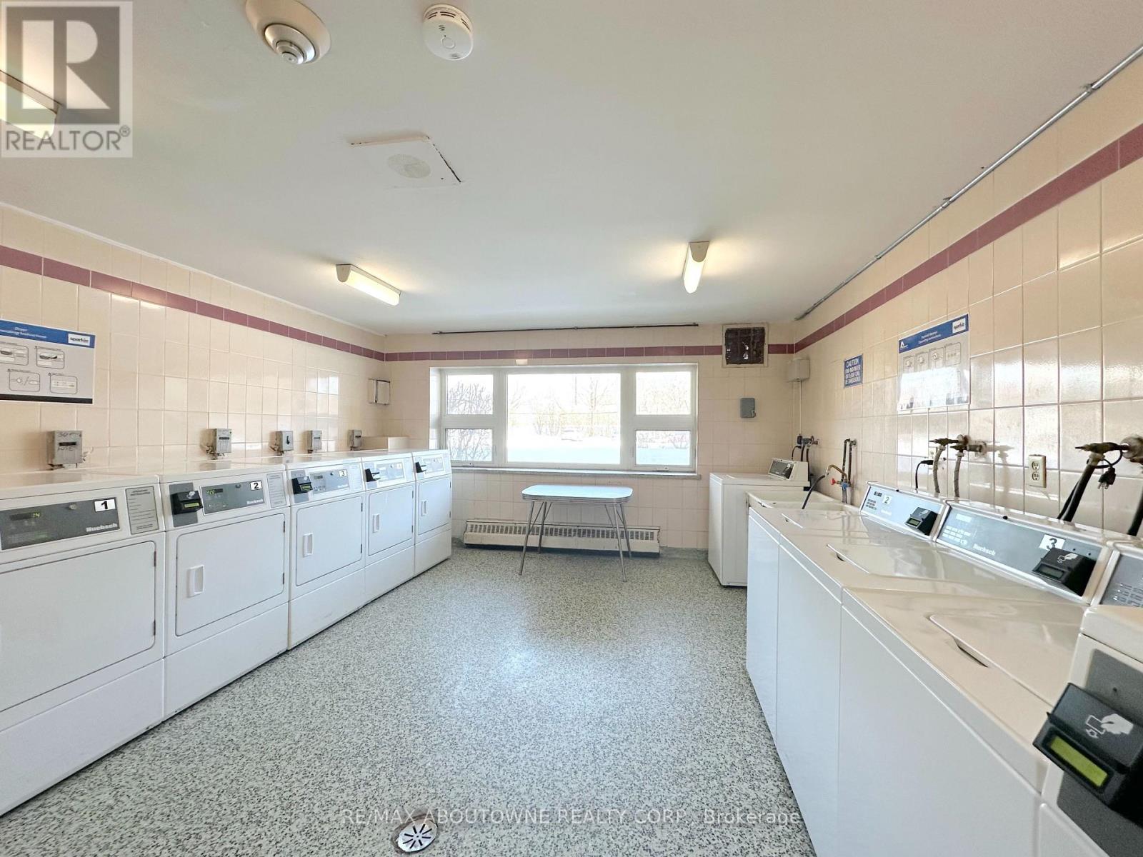 201 - 32 Carluke Crescent, Toronto, Ontario  M2L 2J3 - Photo 13 - C12852984