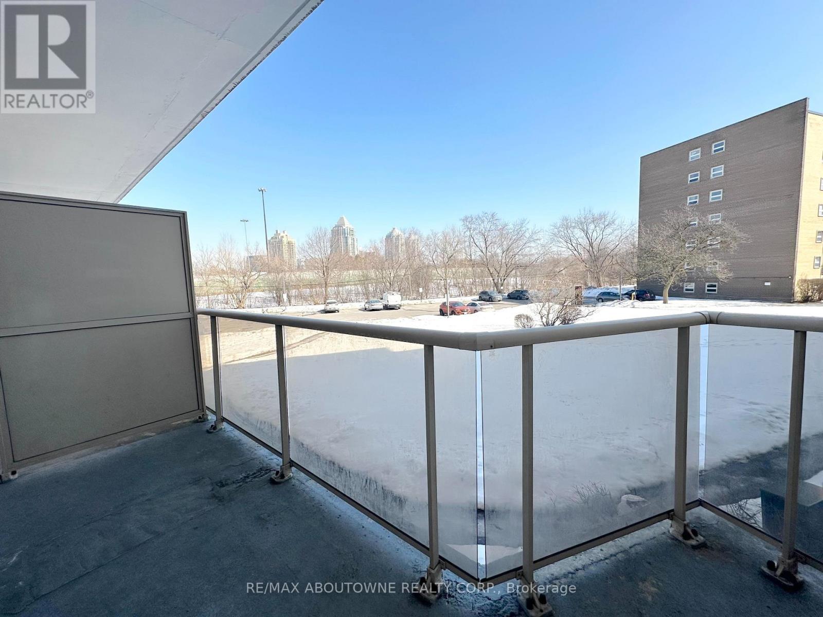 201 - 32 Carluke Crescent, Toronto, Ontario  M2L 2J3 - Photo 12 - C12852984