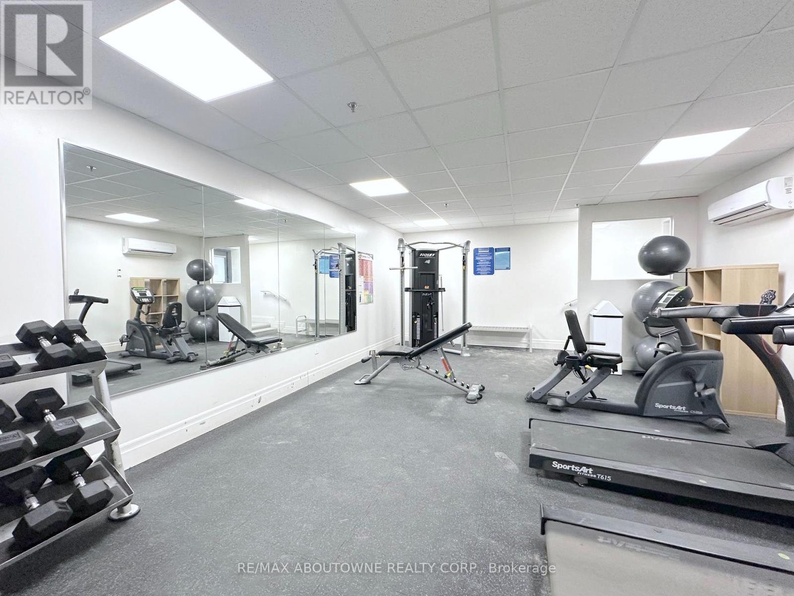 201 - 32 Carluke Crescent, Toronto, Ontario  M2L 2J3 - Photo 16 - C12852984