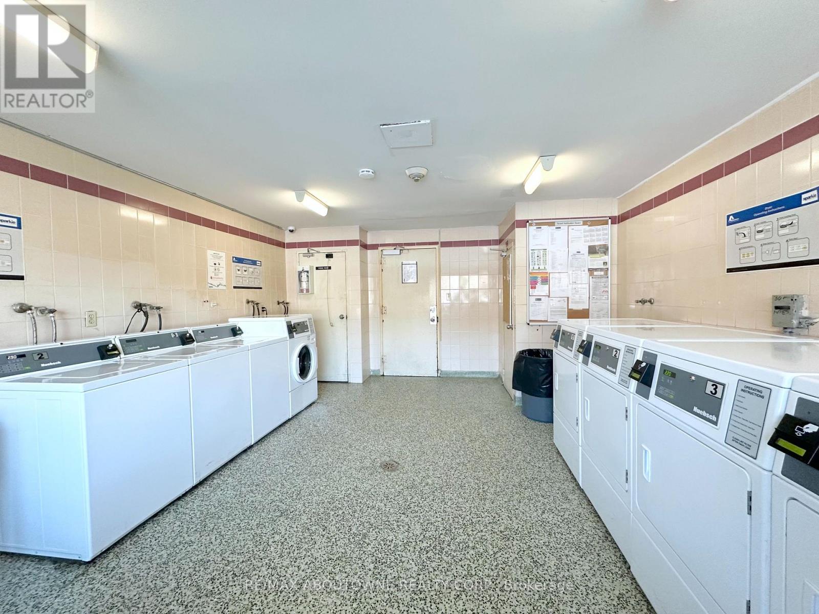 201 - 32 Carluke Crescent, Toronto, Ontario  M2L 2J3 - Photo 14 - C12852984