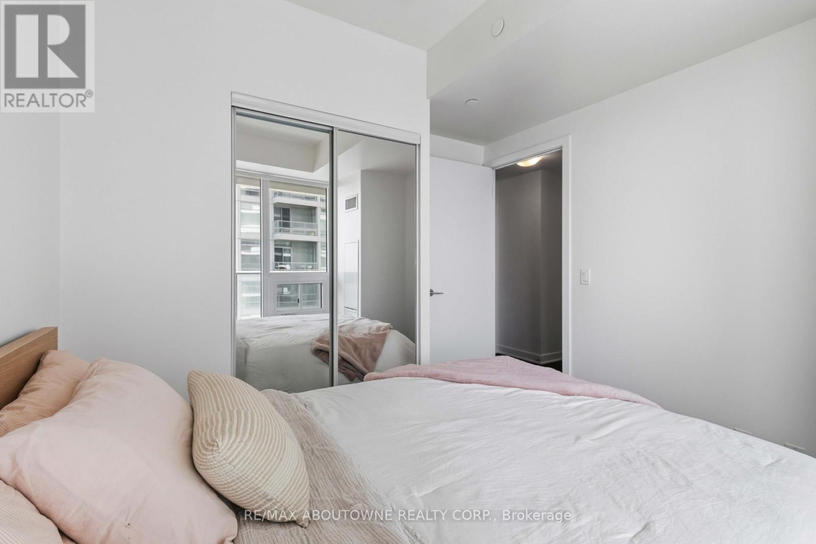 2607 - 2221 Yonge Street, Toronto, Ontario  M4S 0B8 - Photo 14 - C13421686