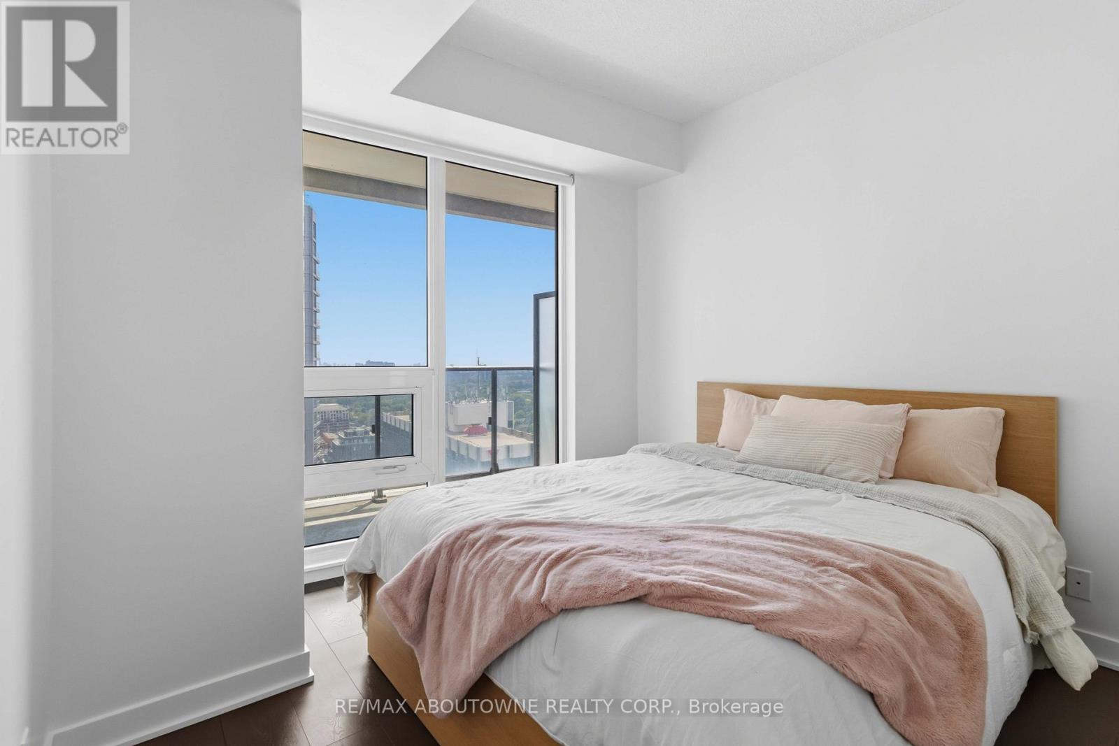2607 - 2221 Yonge Street, Toronto, Ontario  M4S 0B8 - Photo 13 - C13421702