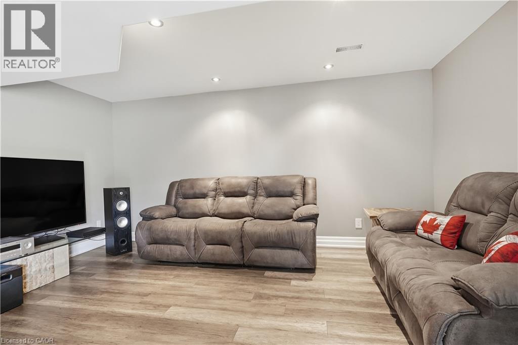 147 Thames Way, Hamilton, Ontario  L0R 1W0 - Photo 36 - 40837375
