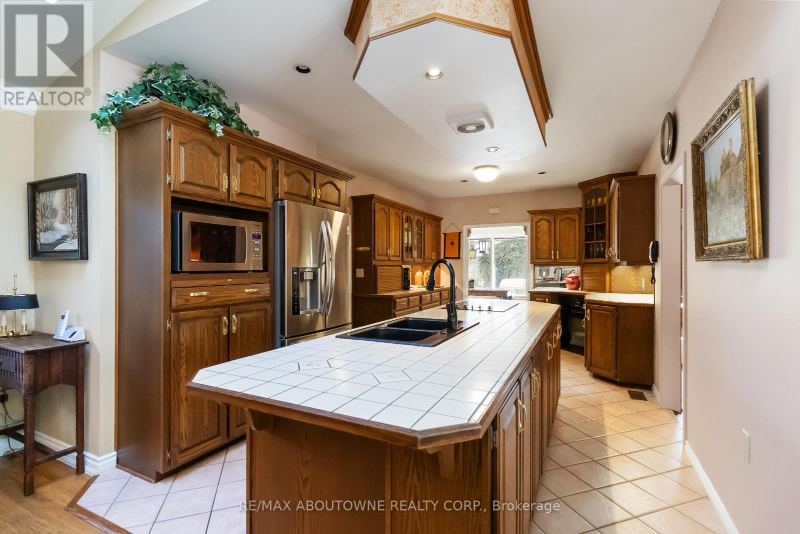 150 Cairncroft Road, Oakville, Ontario  L6J 4L9 - Photo 15 - W13419974