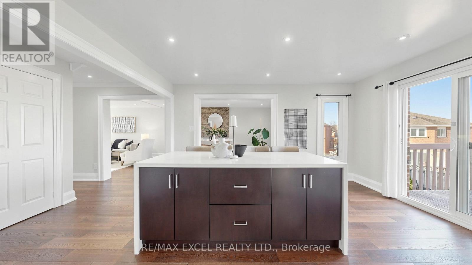 43 Piccadilly Road, Richmond Hill, Ontario  L4B 1S9 - Photo 11 - N13447312