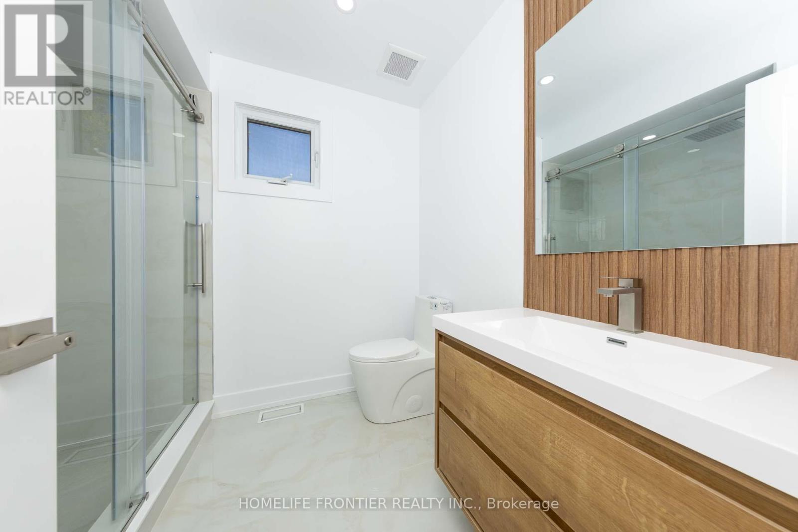 40 Rutledge Avenue, Newmarket, Ontario  L3Y 5T4 - Photo 24 - N13447322