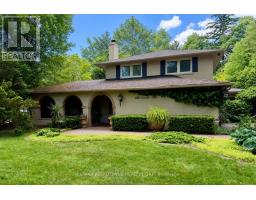 150 CAIRNCROFT ROAD, Oakville, Ontario