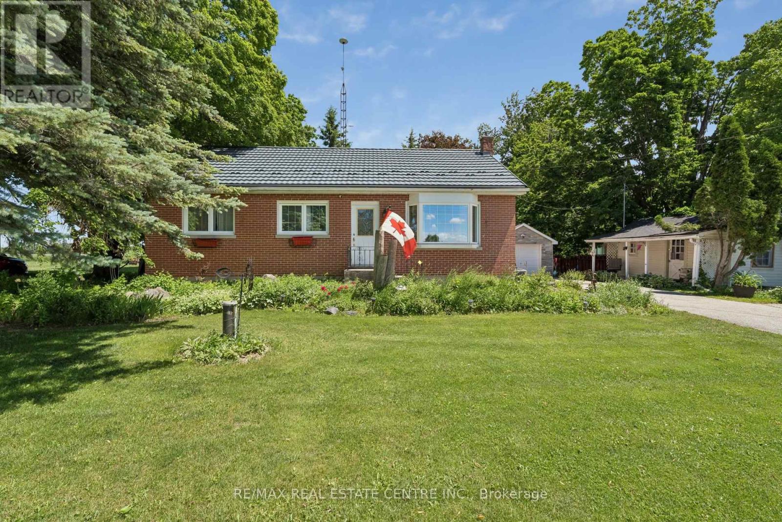 871 PENETANGUISHENE ROAD, oro-medonte, Ontario