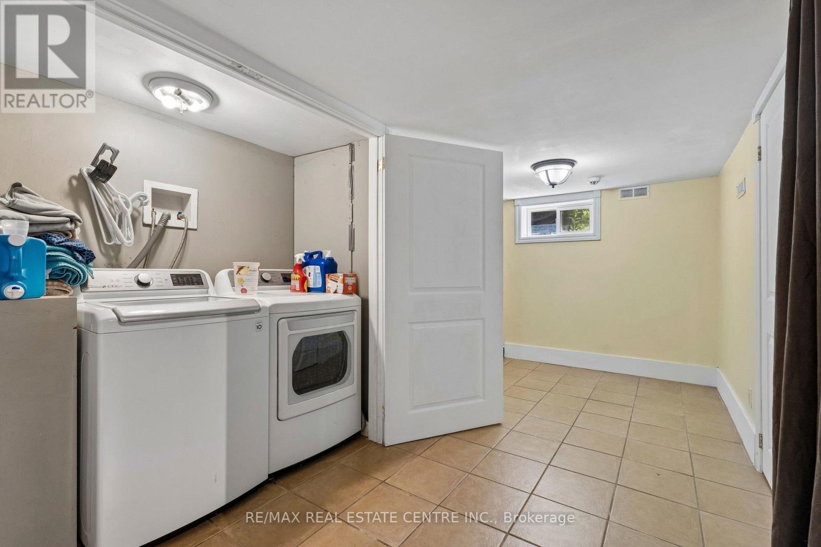 871 Penetanguishene Road, Oro-Medonte, Ontario  L4M 4Y8 - Photo 36 - S13447258