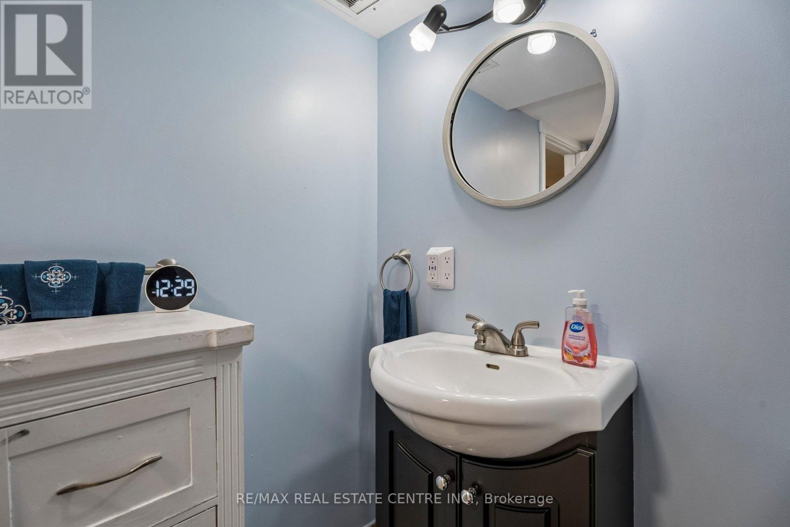 871 Penetanguishene Road, Oro-Medonte, Ontario  L4M 4Y8 - Photo 37 - S13447258