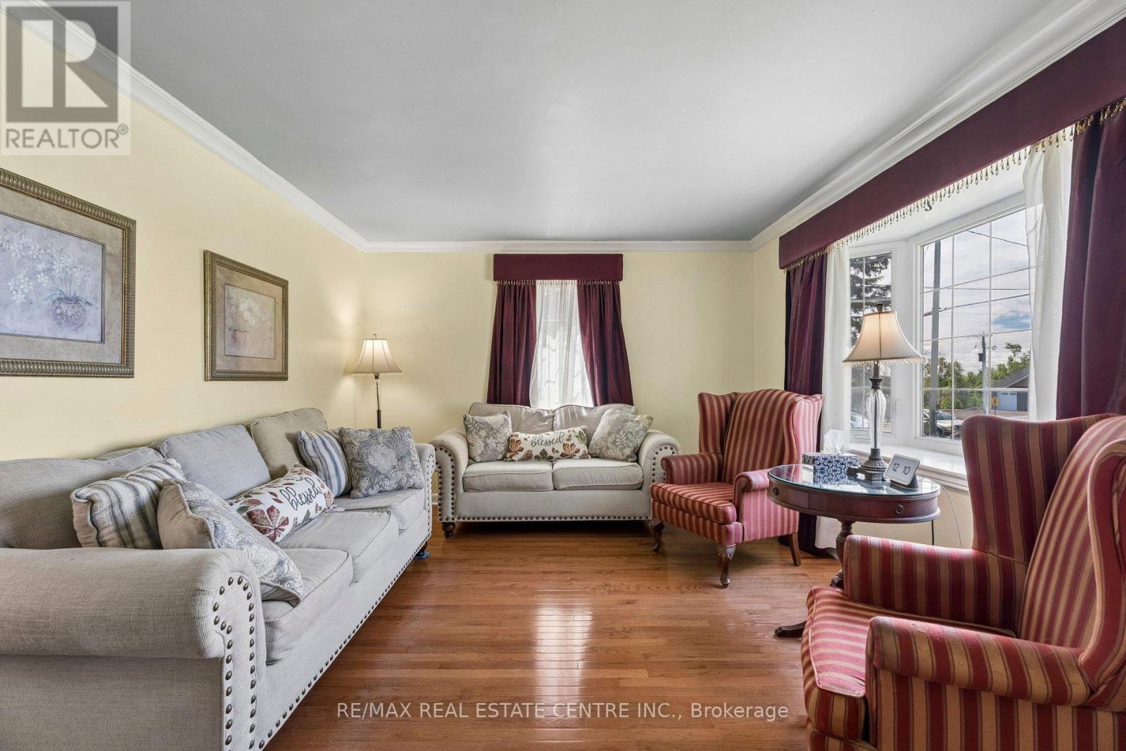 871 Penetanguishene Road, Oro-Medonte, Ontario  L4M 4Y8 - Photo 9 - S13447258