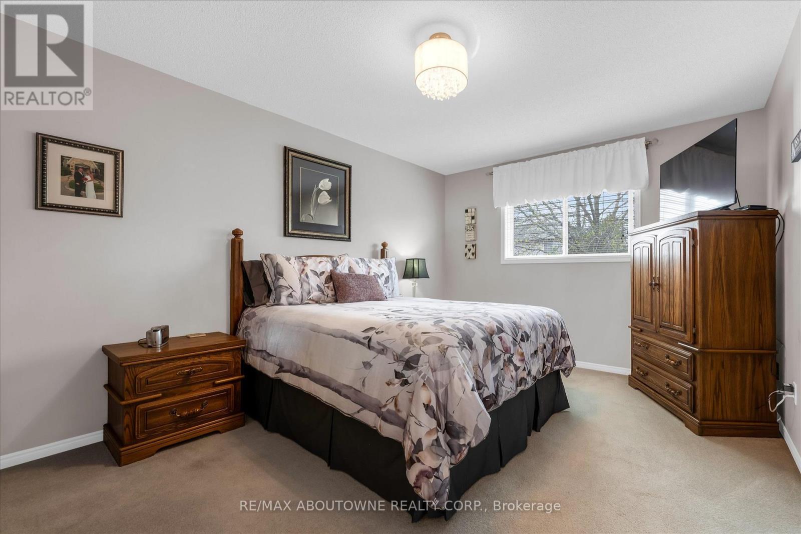 67 Loneoak Crescent, Hamilton, Ontario  L8J 2T9 - Photo 13 - X13084490