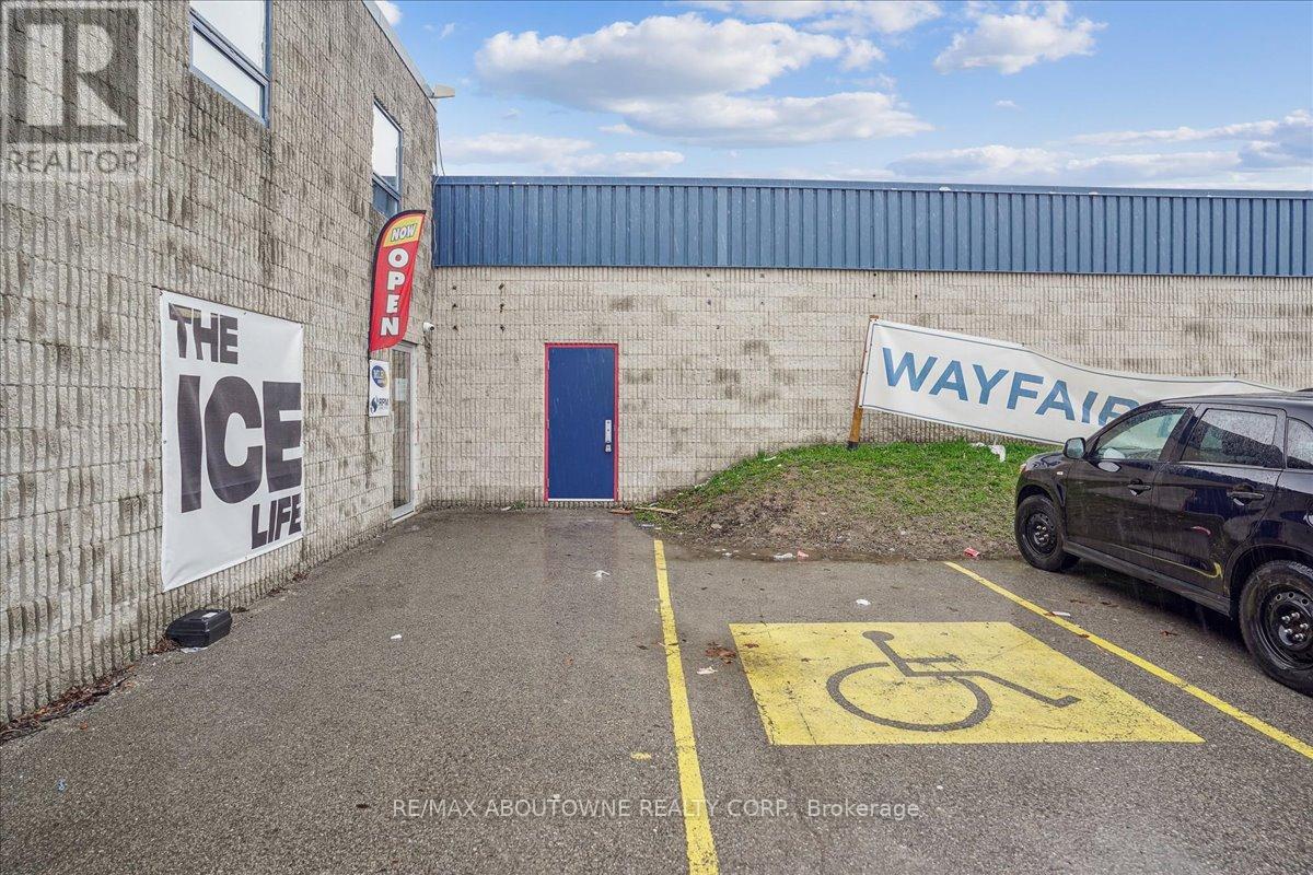 C - 590 South Service Road, Hamilton, Ontario L8E 2W1 - Photo 20 - X12802978